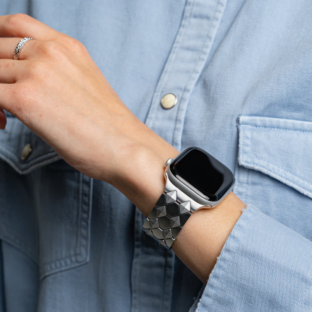 Apple Watch Metal Band - Signature Move - Image 33