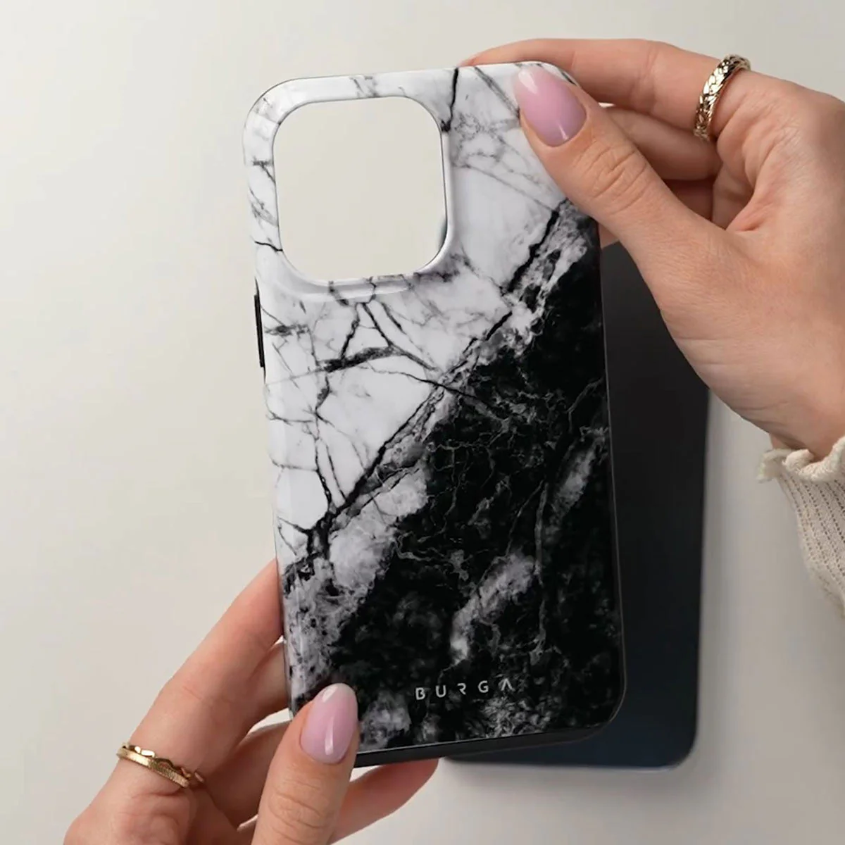 Fatal Contradiction - Black & White Marble Samsung Galaxy S26 Case - Image 40