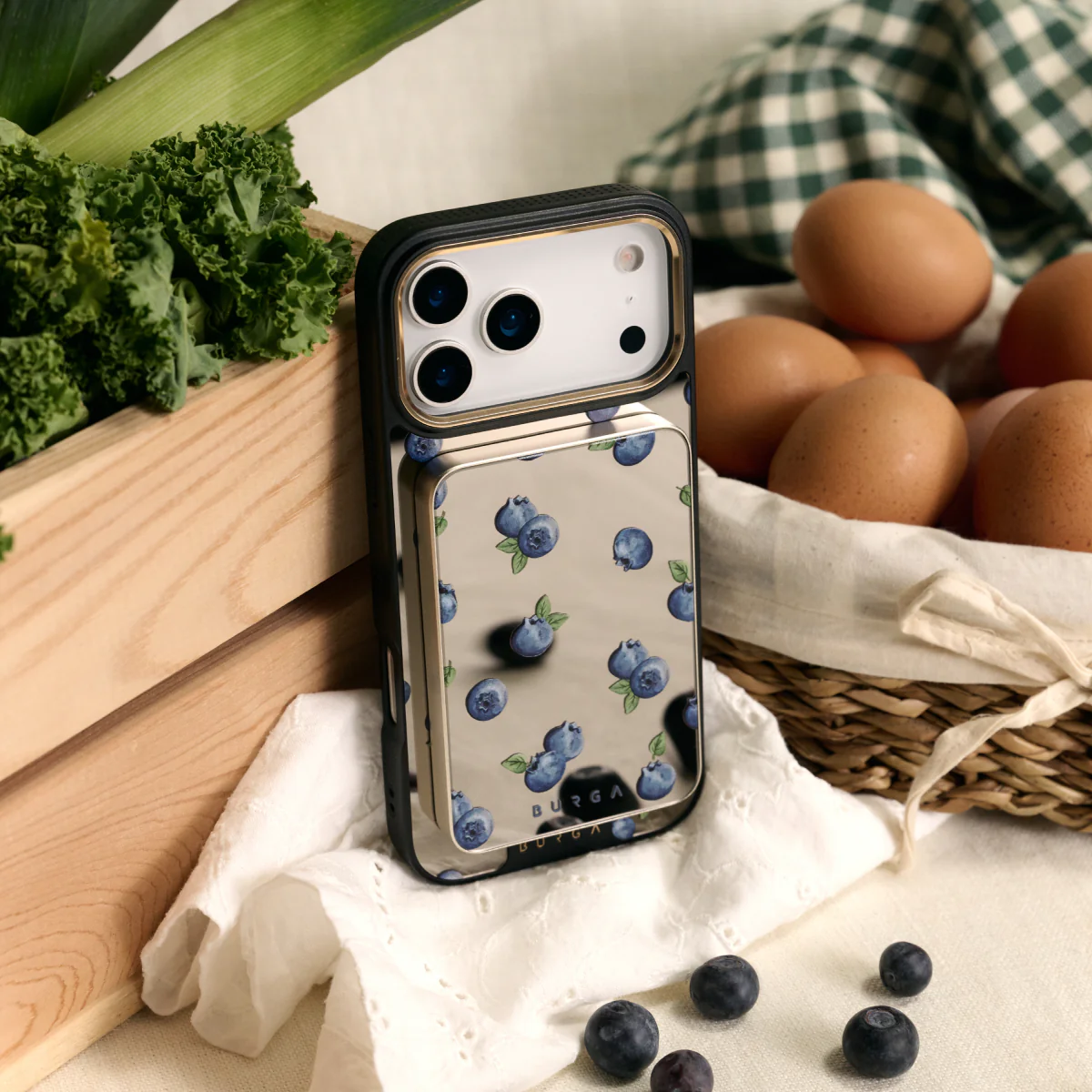 Blueberry Muffin - Magnetic Power Bank - Image 92