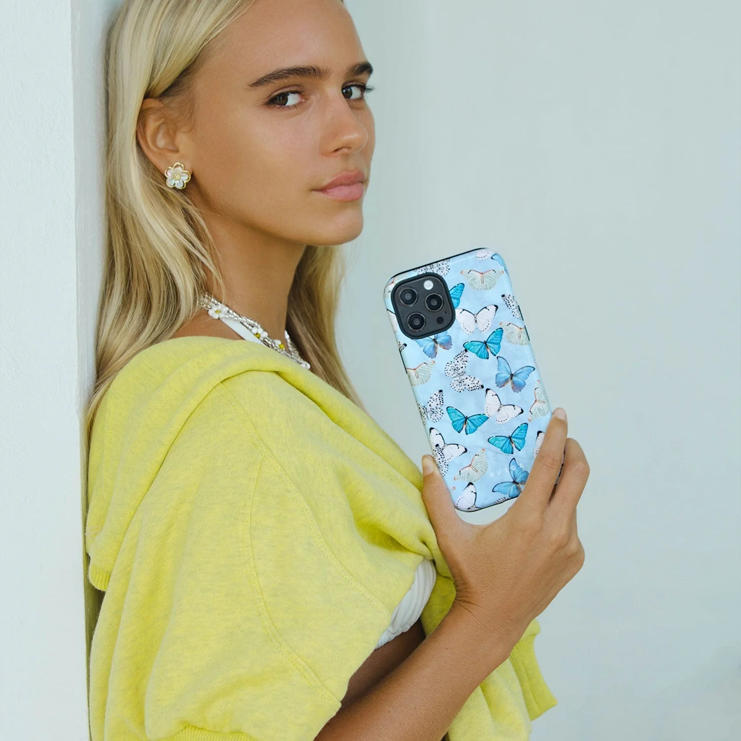 Give Me Butterflies - Samsung Galaxy S26 Case - Image 44