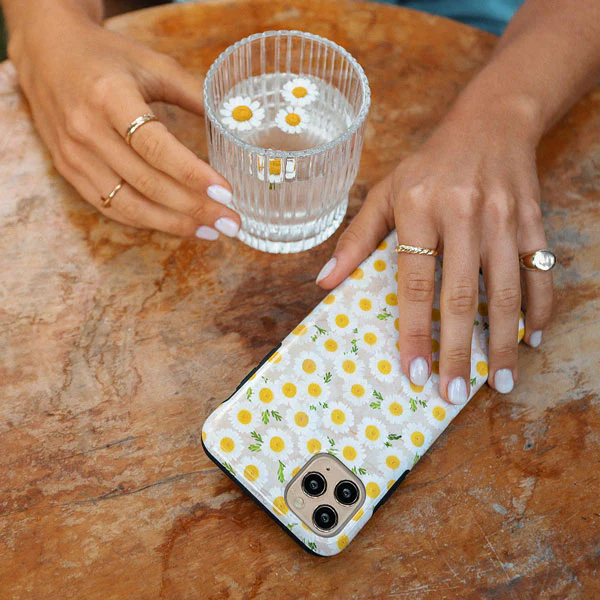 Pure Bliss - Daisy Samsung Galaxy S26 Plus Case - Image 70