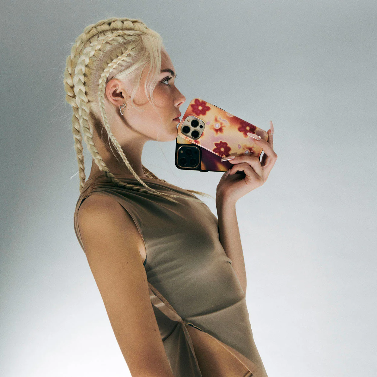 Divine - Samsung Galaxy S26 Case - Image 45