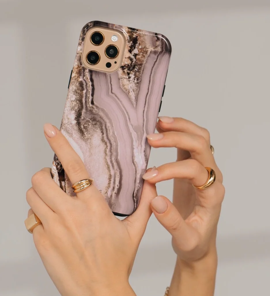 Golden Taupe - Fashion iPhone 17e Case - Image 5