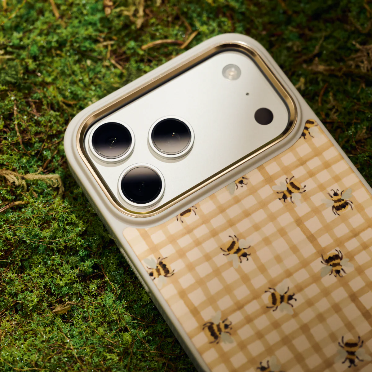 Honeycomb - iPhone 14 Pro Case - Image 53