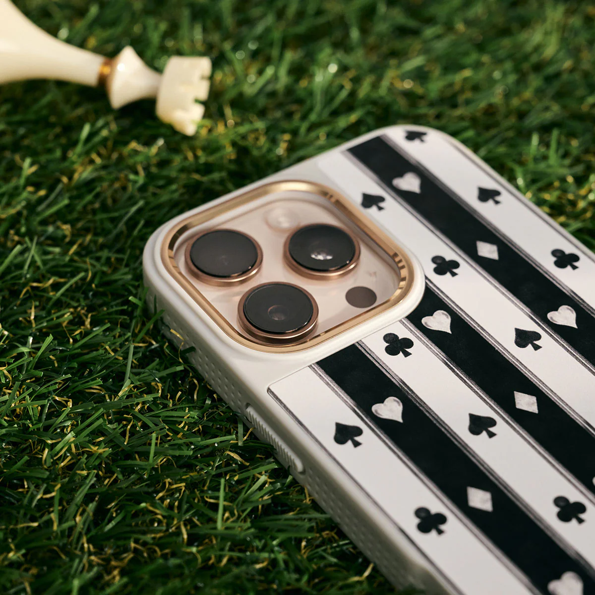 Queen's Court - Samsung Galaxy S26 Ultra Case - Image 44